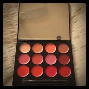 ISH Lip Statement Palette